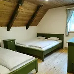 Modrin Chalet