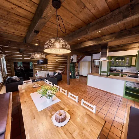 Chalet Modrin *