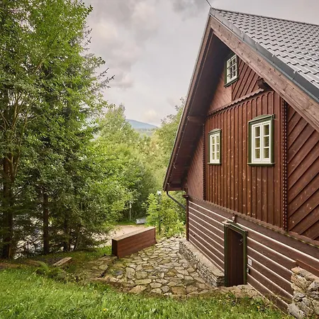 Chalet Modrin *